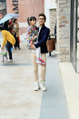 组图：田亮父女火热荧屏 浪漫享受甜蜜时光