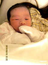 幻灯图：徐淑敏喜添一女 兴奋放言将再生三个