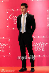 组图：尹恩惠韩彩英等出席手表品牌展示会