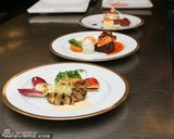 组图：金球奖菜式公布 巧克力球再亮相摆盘考究