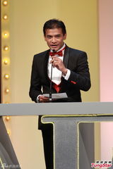 组图：薛迪奇凭《潜藏真相》获最佳男配角奖