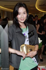 组图：杨恭如拍剧感情空白 孙耀威不拍亲热照