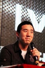 幻灯组图：华语榜中榜成都揭幕 潘玮柏张靓颖站台