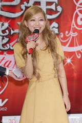 组图：Wonder Girls西野加奈亮相台视除夕节目