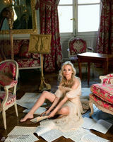 组图：黛安-克鲁格登杂志封面 化身宫廷贵妇