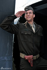 组图：《锁定美军特使》徐洪浩李易祥斗智斗勇