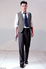 组图：蒋毅写真变身陀枪师兄