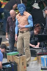 组图：《X战警前传2》曝片场照 野兽狰狞亮相