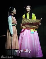 组图：SJ圭贤徐贤演绎《月亮怀抱太阳》帝妃恋