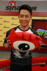 组图：孙俪张译做客新浪聊《辣妈正传》