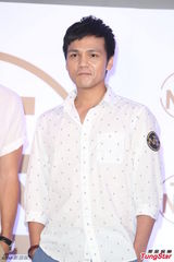 组图：郭鑫为戏苦练国标舞 盼两年内台北置产