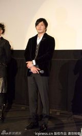 组图：《登陆之日》东京记者会 范冰冰古典薄纱亮相