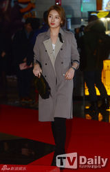 组图：秀智BoA申敏儿等女神齐捧《官能的法则》