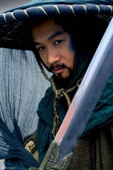 高清：新《水浒》再曝好汉照 林冲玩忧郁青面兽纠结