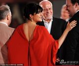 组图：《黑马》首映 布莱尔带初生儿子走红毯