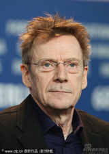 幻灯图：丹麦电影《一家人》记者会 主创齐亮相