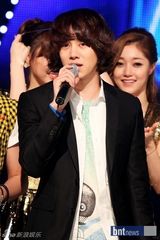 组图：Super Junior勇夺《M!Countdown》冠军宝座