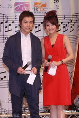 高清图：张智霖等齐聚音乐汇展颁奖 容祖儿夺九奖