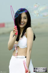 组图：《李献计》揭秘房祖名王子甜蜜感情戏 