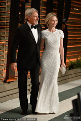 组图：奥斯卡晚宴养眼 可儿秀半球龙女大露背