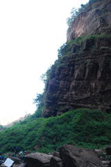 组图：《光辉岁月》转场云南 告别风沙迎蓝天白云