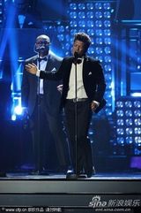 组图：第32届全英奖 布鲁诺-玛斯获最佳国际男歌手