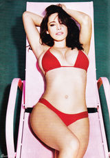 高清组图：英国名模凯莉-布鲁克爆乳泳装写真