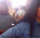 组图：奶茶刘强东曝最新情侣照 网友心碎不已