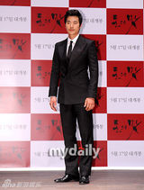 组图：金强宇等出席新片《钱的味道》发布会