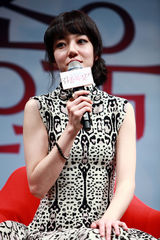 高清图：孔侑林秀晶出席《寻找金钟旭》发布会