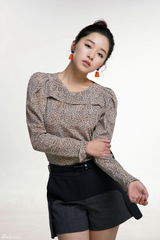 组图：《花开半夏》曝定妆照 林申李沁上演纯爱