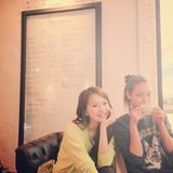 组图：相武纱季和舞川亚郁相携韩国旅行