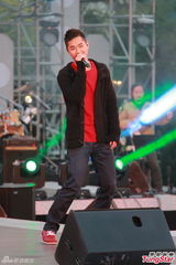 组图：王菀之参赛没想过拉票 肠胃不适急如厕