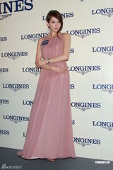 组图：林志玲粉裙展美人娇羞 思嫁心切正寻另一半