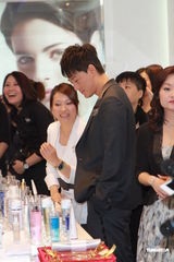 高清图：林峰出席商业活动 称未再与潘霜霜联络