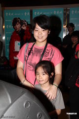 组图：炎亚纶称飞轮海年底复合出专辑 否认整容