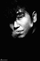 组图：沙宝亮走唱会海报尽显男人“魅火”