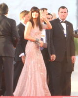 高清图：桑德拉-布洛克齐刘海黑发造型俏皮可爱