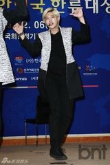 组图：朴基雄M.pire等出席韩流大奖颁奖典礼