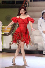 组图：许慧欣参演百老汇音乐剧 变性感歌姬突破自我