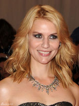 高清组图：纽约大都会庆典 克莱尔-丹尼丝秀曲线