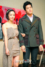 组图：徐宇何锡真等出席《如果明天来临》发布会