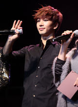 高清图：韩国人气男组合MBLAQ首次歌迷会