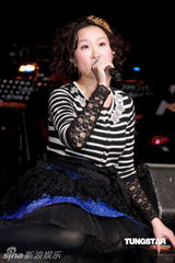 高清组图：王菀之不计前嫌原谅好友 张敬轩因病失约