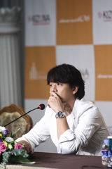 组图：韩星柳时元举办国际粉丝见面纪念40岁生日