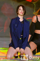 组图：《冠军秀》精彩无限 VIXX夺冠喜极而泣