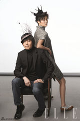 组图：李宇春魅惑出镜 与张亚东献《如初》Live