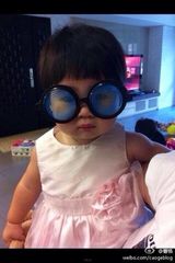 策划：我家有娃初长成 爸爸2萌娃幼时照大曝光