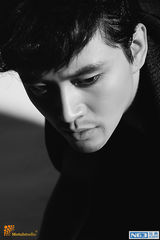 组图：黄明暗黑概念大片  眼神迷离展熟男范