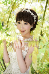 组图：刘芷汐甜美写真 清新可人夏日味道